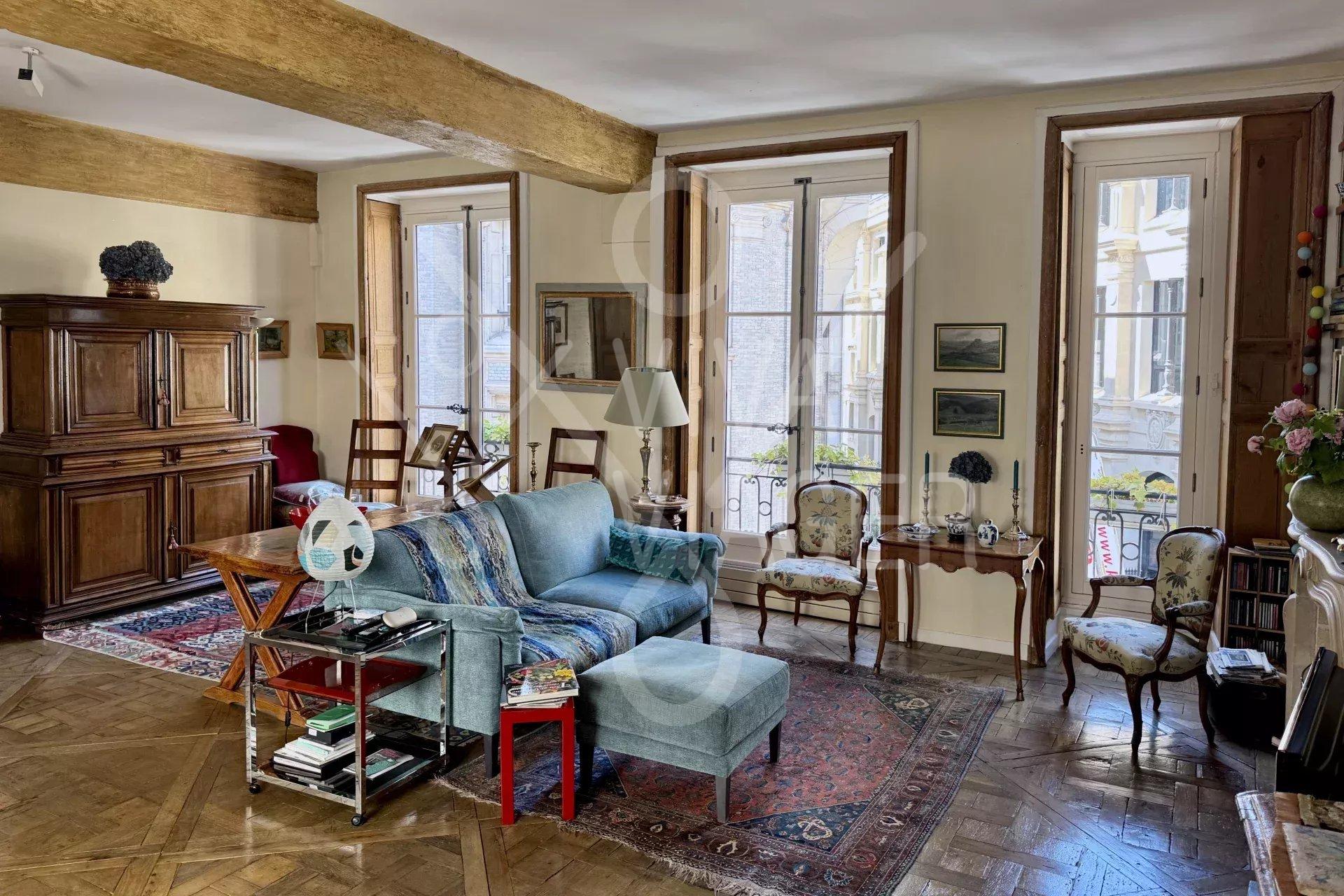 17f8469fe64449d74c83f6d030fd82ff_39188307e5_1920-original-39612 Appt 3P de 93m² – Viager occupé – Paris 1er