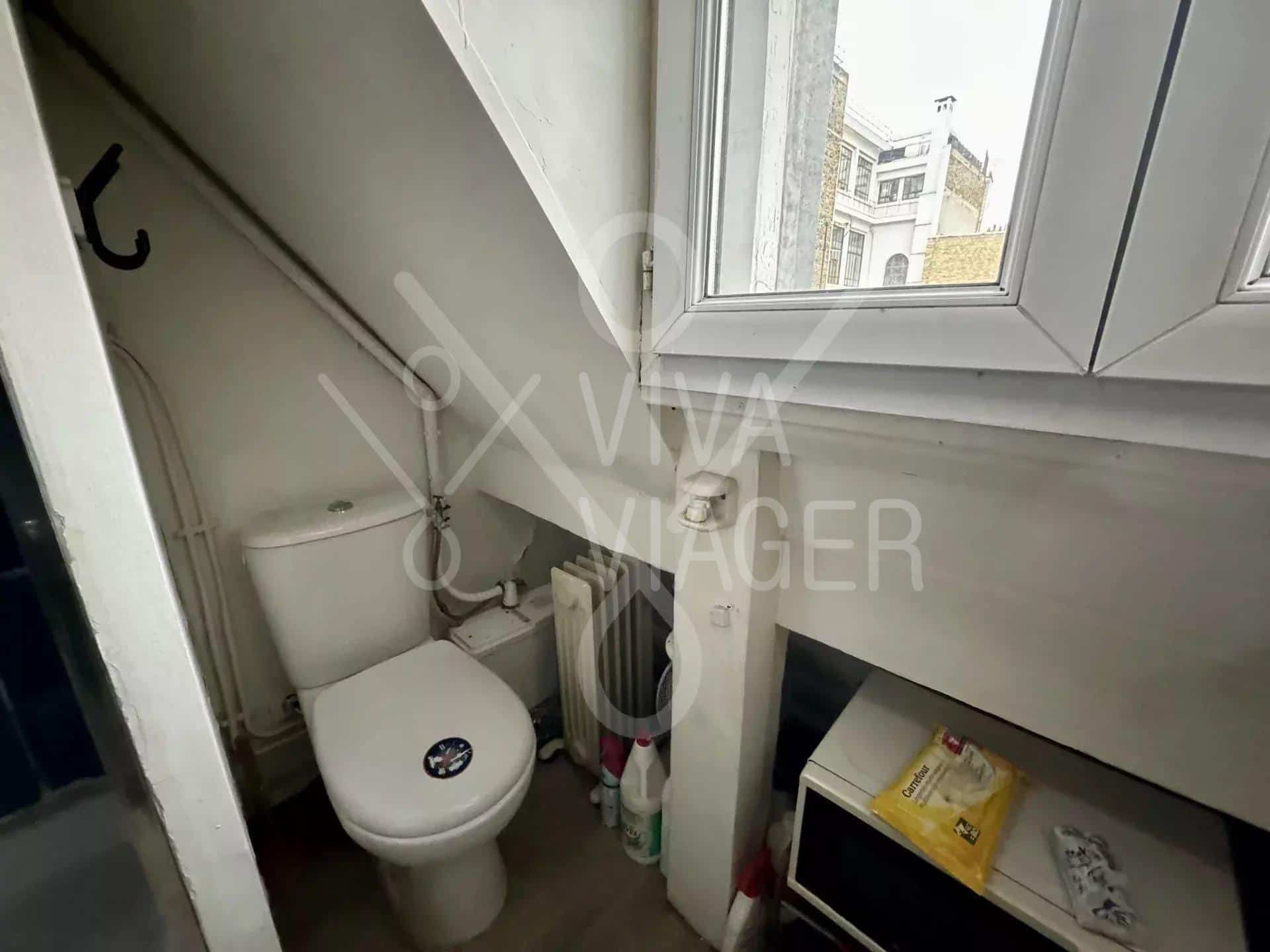 1e6a29543737c43c678add942cf0b780_03a062ae51_1920-original-38781 Chambre de Service Paris 8ème – Viager Libre