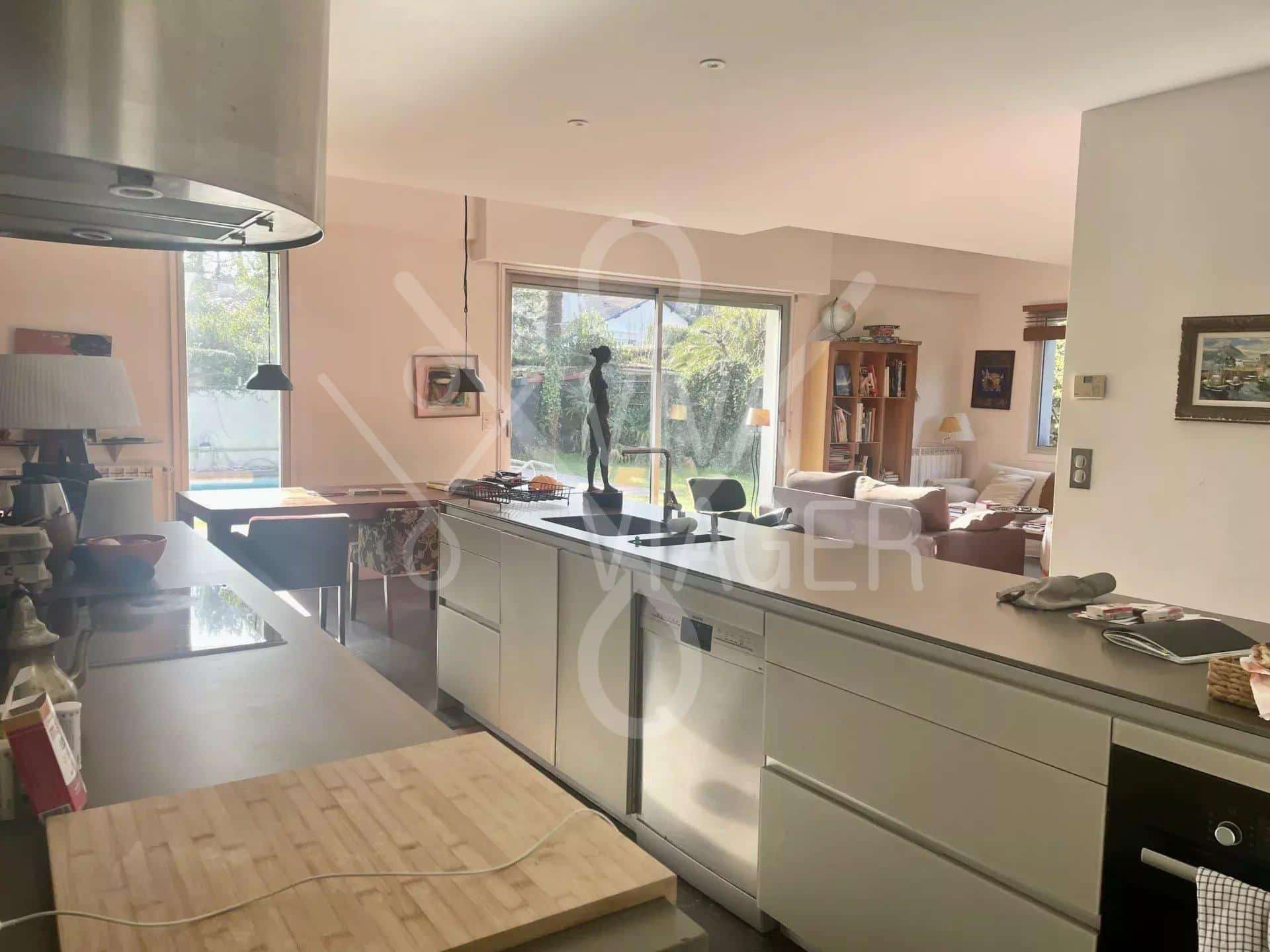 21210970657ae2addb47b5222147116d_c54dbfa130_1920-original-39825 Maison 6P – Nue-propriété – Anglet