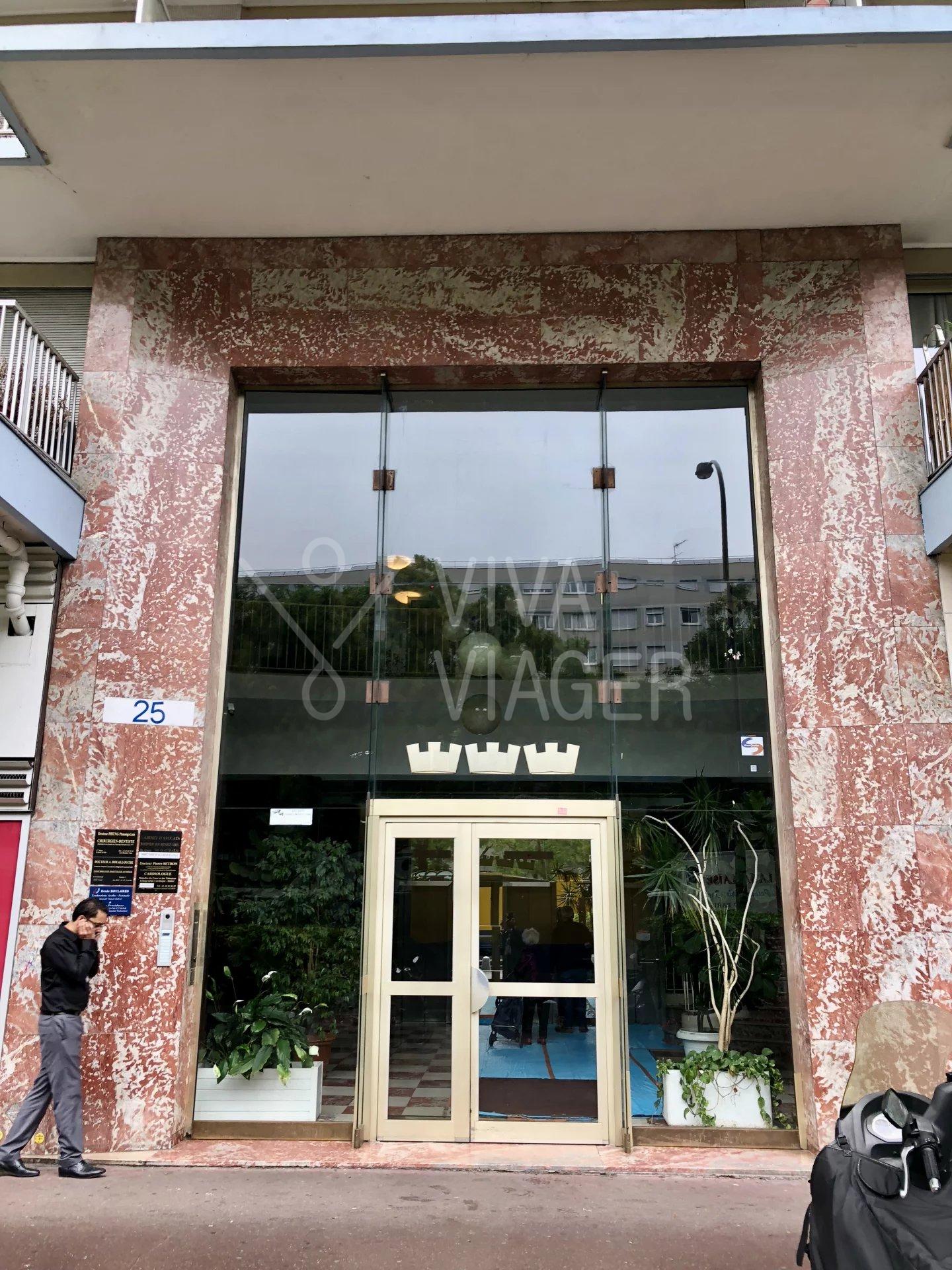214433fe4fa31095ba7845d485bd6222_531e82be01_1920-original-38262 Studio de 34 m² – Viager Libre Paris 11