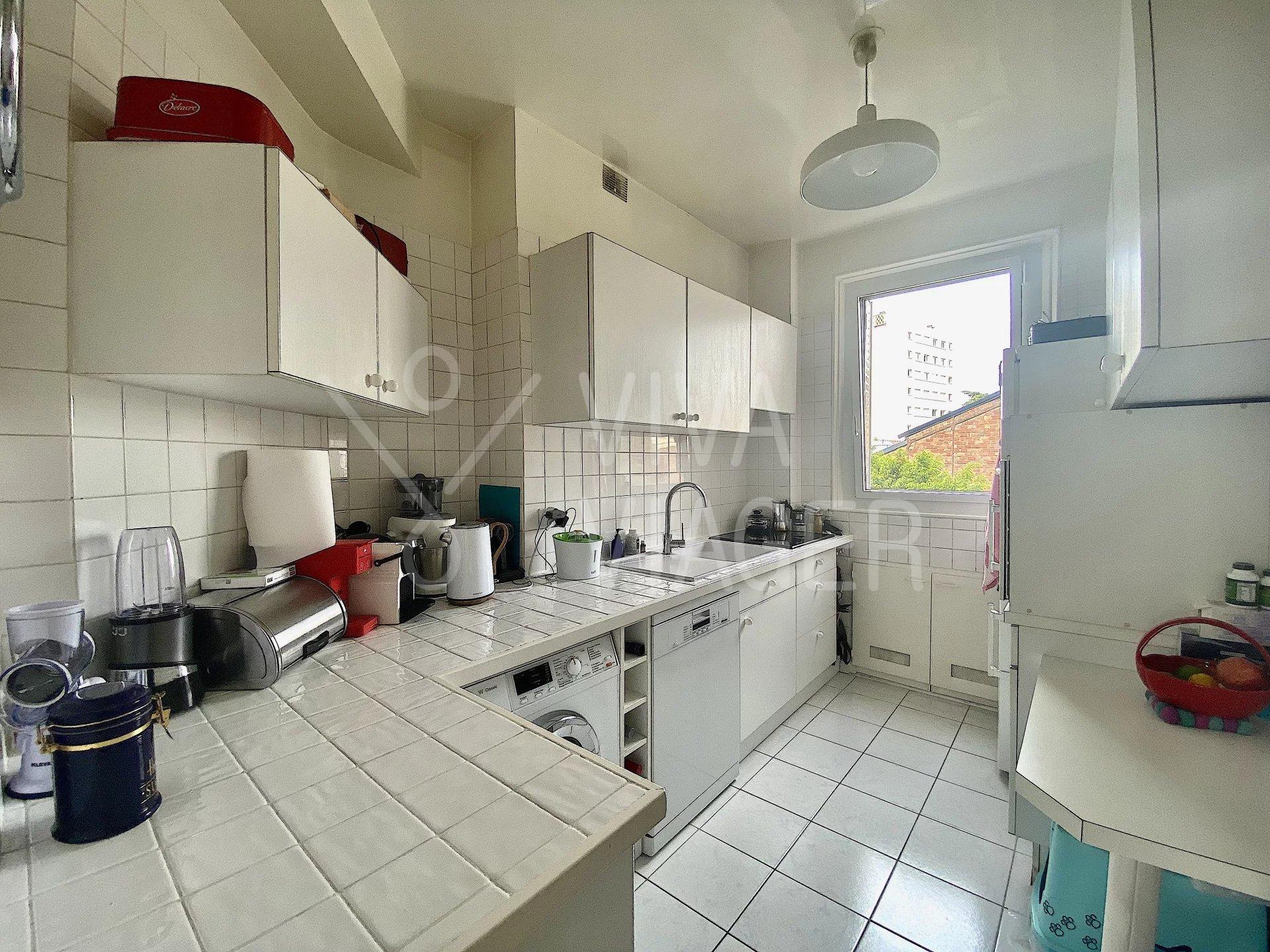Apt de 4P de 95 m² – Viager Libre– Paris 14