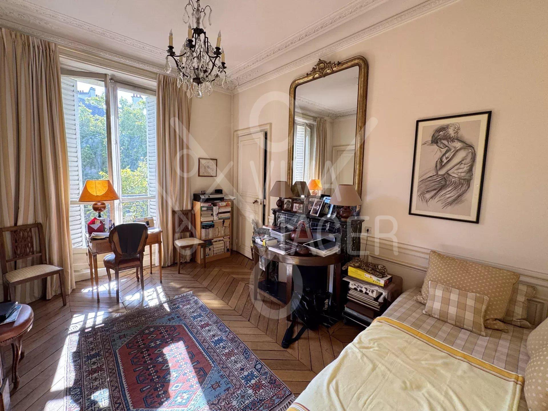 602afb2092ee4793708aa97524190ec4_8bb6ea62e6_1920-original-39704 Appt 5P 170m² – Nue-propriété – Paris 7ème