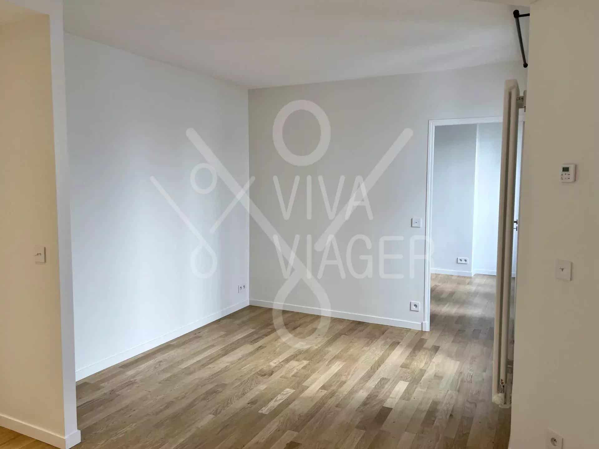 6088dc165a824d3c72430b772f0cc118_b2a2f174a5_1920-original-39979 Appart 4P 74m² – Viager libre – Paris 7ème