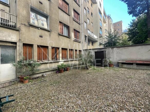 Chambre de Service Paris 16ème – Viager Occupé