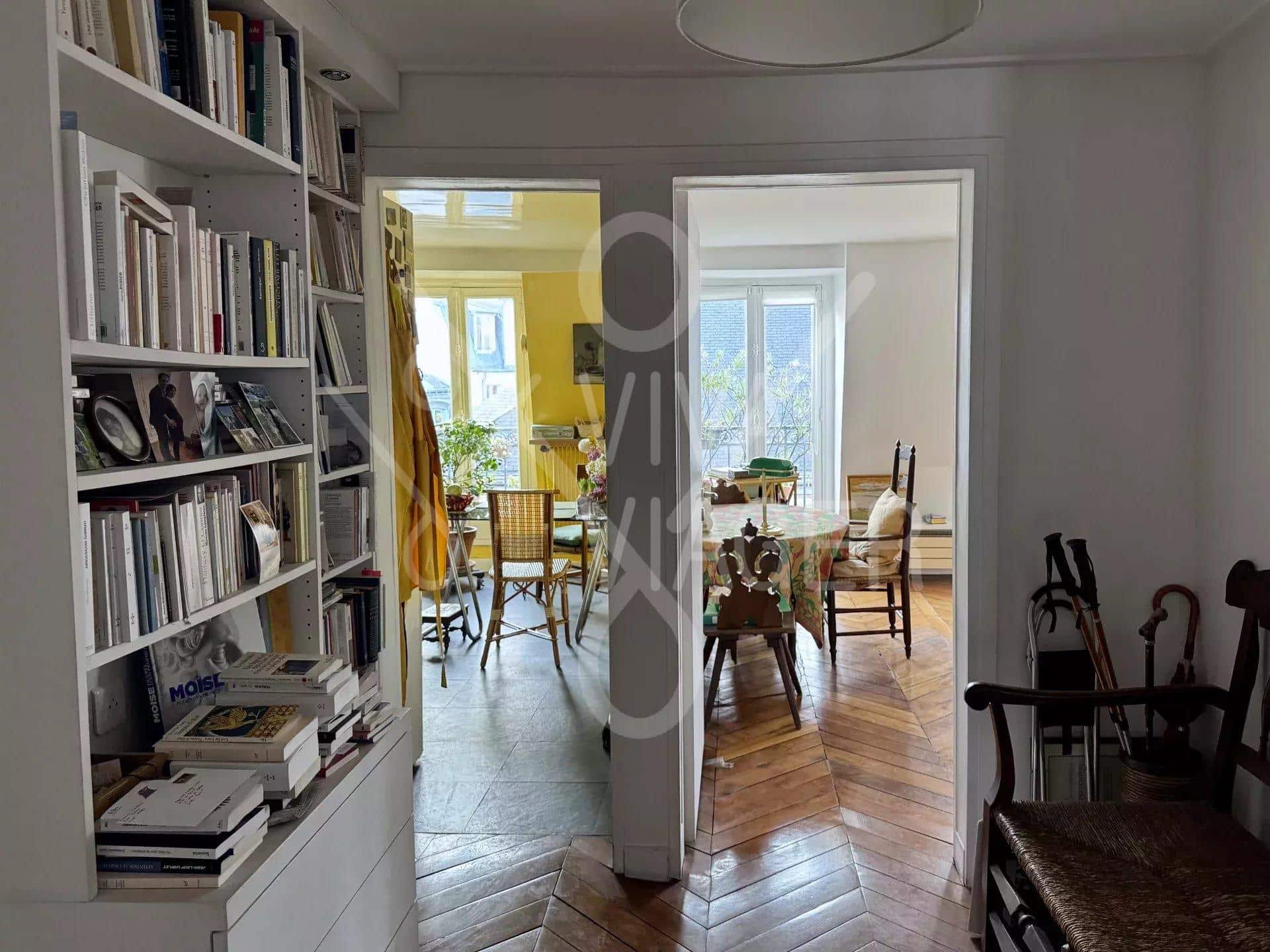 820a4aeab0a446c95e36130215f09129_e537a61371_1920-original-39673 Appt 2P 70m² – Viager occupé – Paris 5ème Panthéon