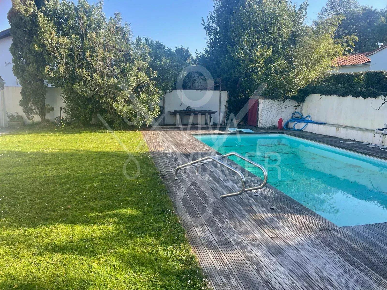 8850b57966012985751042d65477e827_26bd5ff8c9_1600-original-39825 Maison 6P – Nue-propriété – Anglet