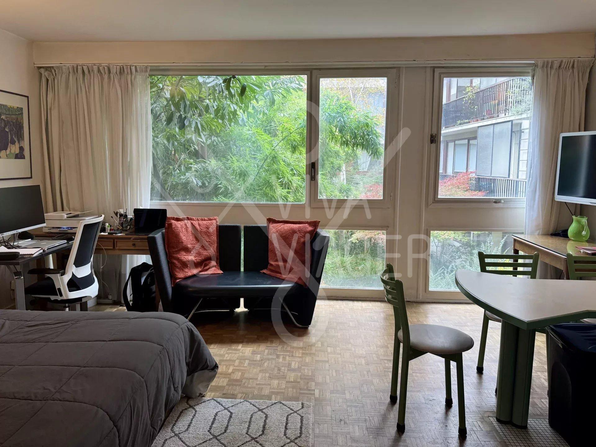 92d4c3d8c76941df5da7ac02a4dd2d95_0caf5b711f_1920-original-39665 Studio de 36m² – Viager occupé – Paris 5ème