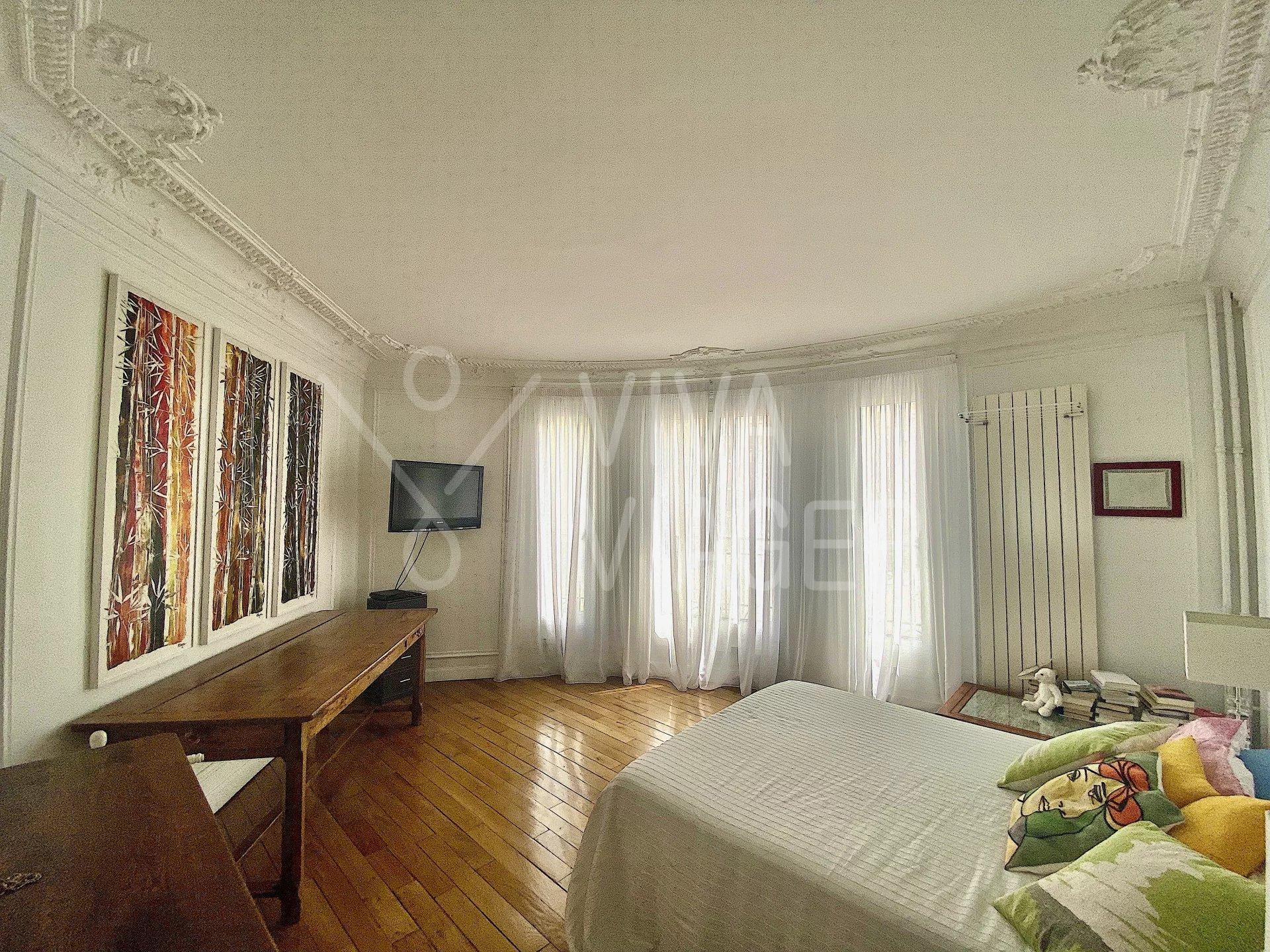 Apt de 4P de 95 m² – Viager Libre– Paris 14