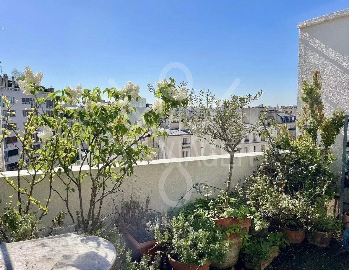 b94ea2875f6153ff3ebe290e5bfc954f_10ef96fdec_1181-original-40071 Duplex 2P 67m² – Nue-propriété – Paris 14ème Raspail