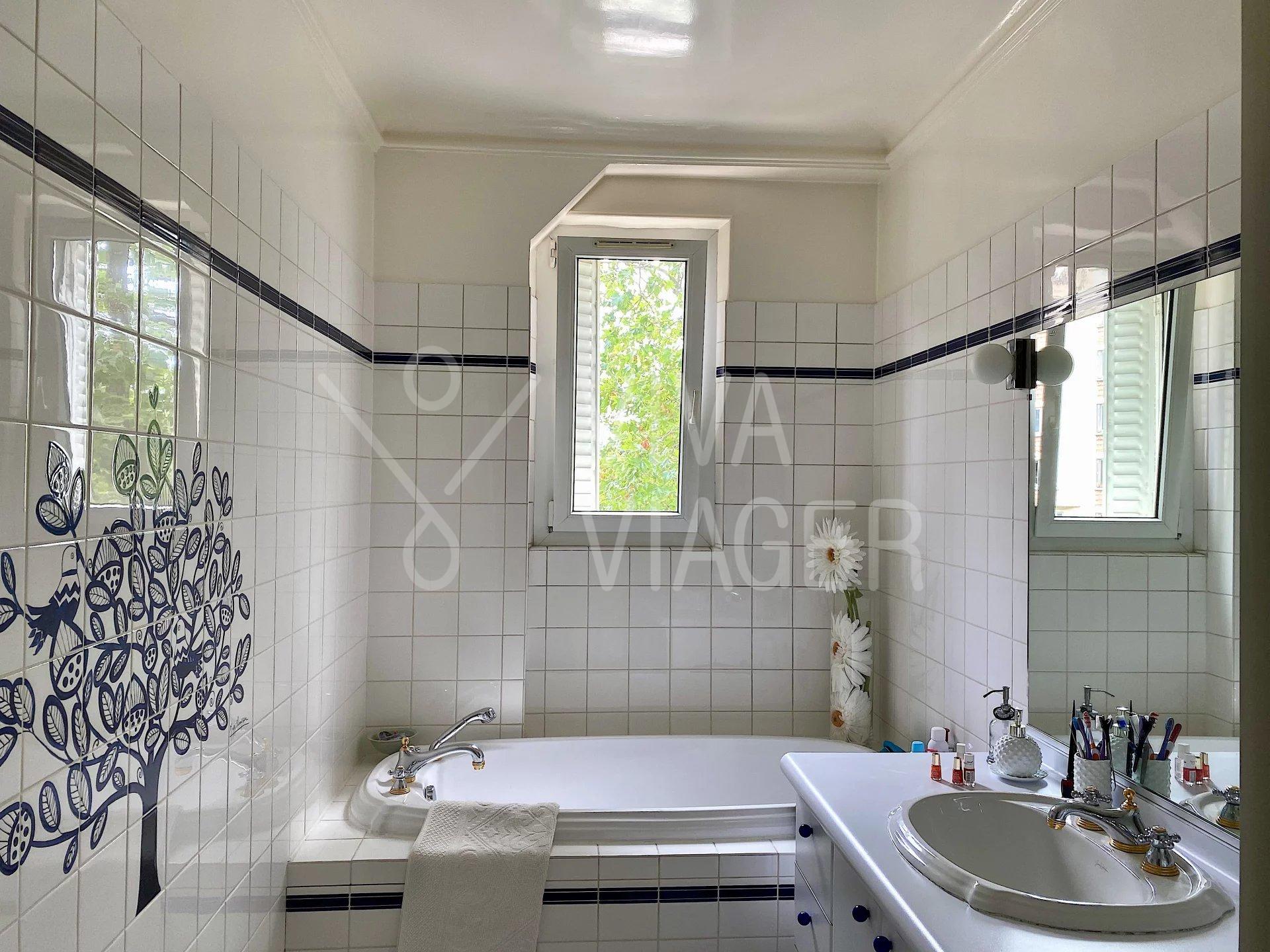 Apt de 4P de 95 m² – Viager Libre– Paris 14